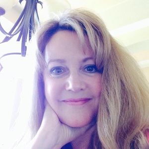 Meet your Posher, Ann g